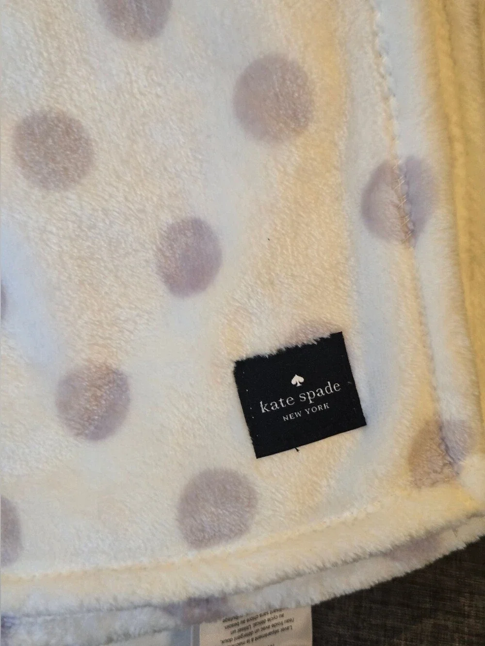 Kate Spade Polka Dot Fleece Blanket Queen Size SOFT!!